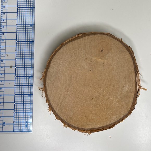 Wooden photo prop - Picture 2 of 3